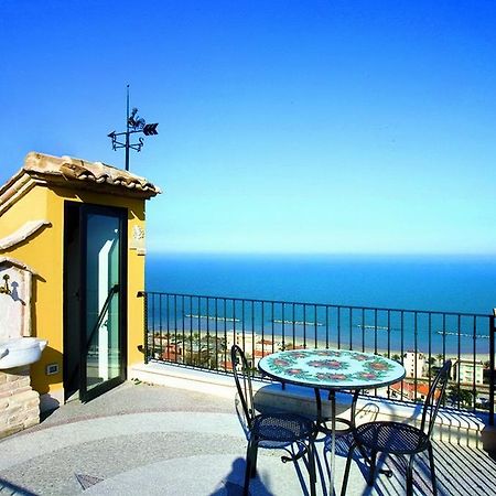 גרוטמארה B&B La Torretta Sul Borgo מראה חיצוני תמונה