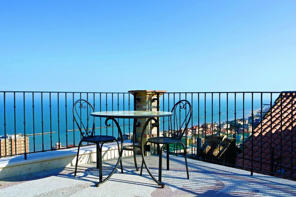 גרוטמארה B&B La Torretta Sul Borgo מראה חיצוני תמונה