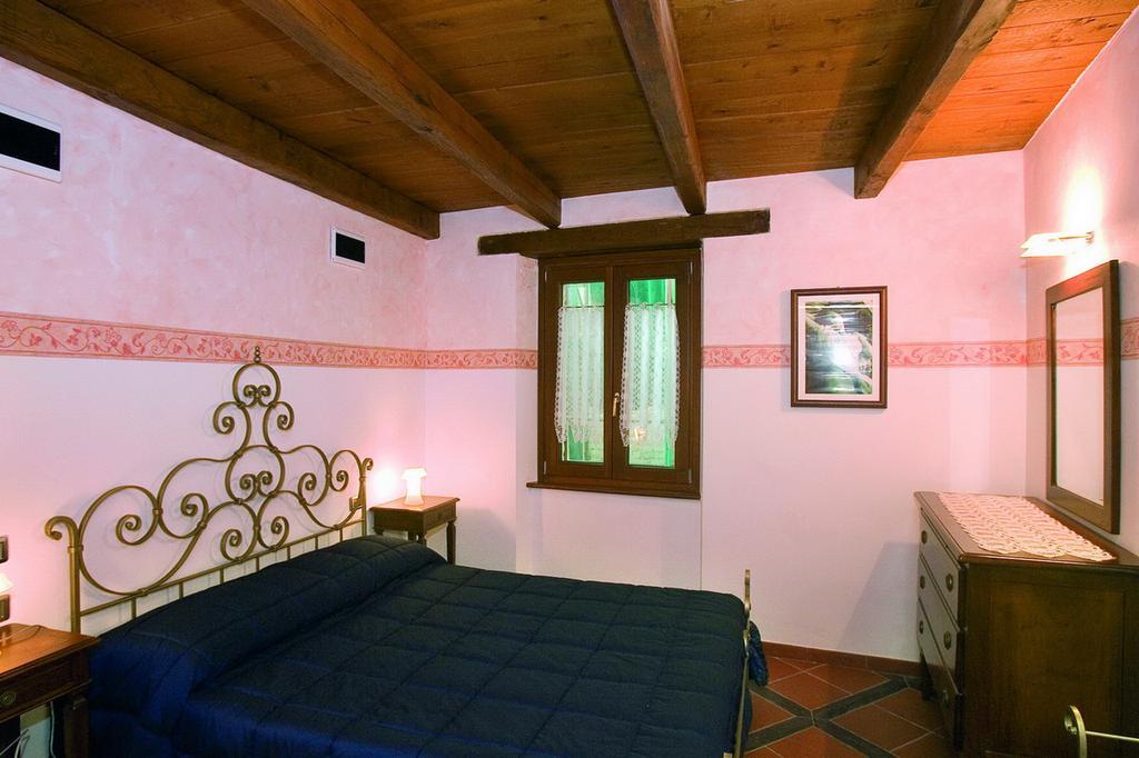 גרוטמארה B&B La Torretta Sul Borgo חדר תמונה